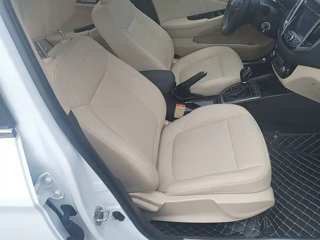 Changan Escape 2017 — фото 25