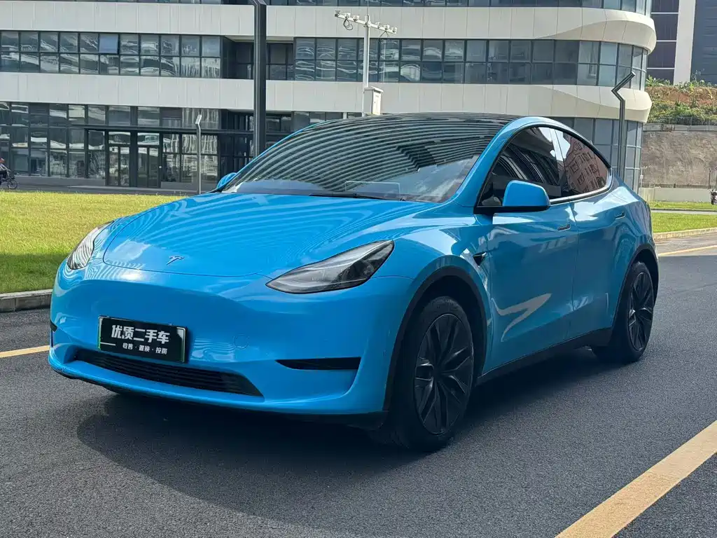 Tesla Model Y 2023 — фото 3