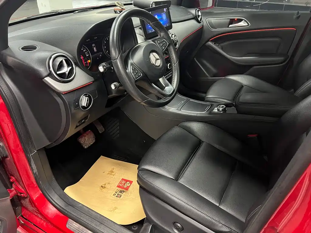 Mercedes-Benz B-Class 2016 — фото 4