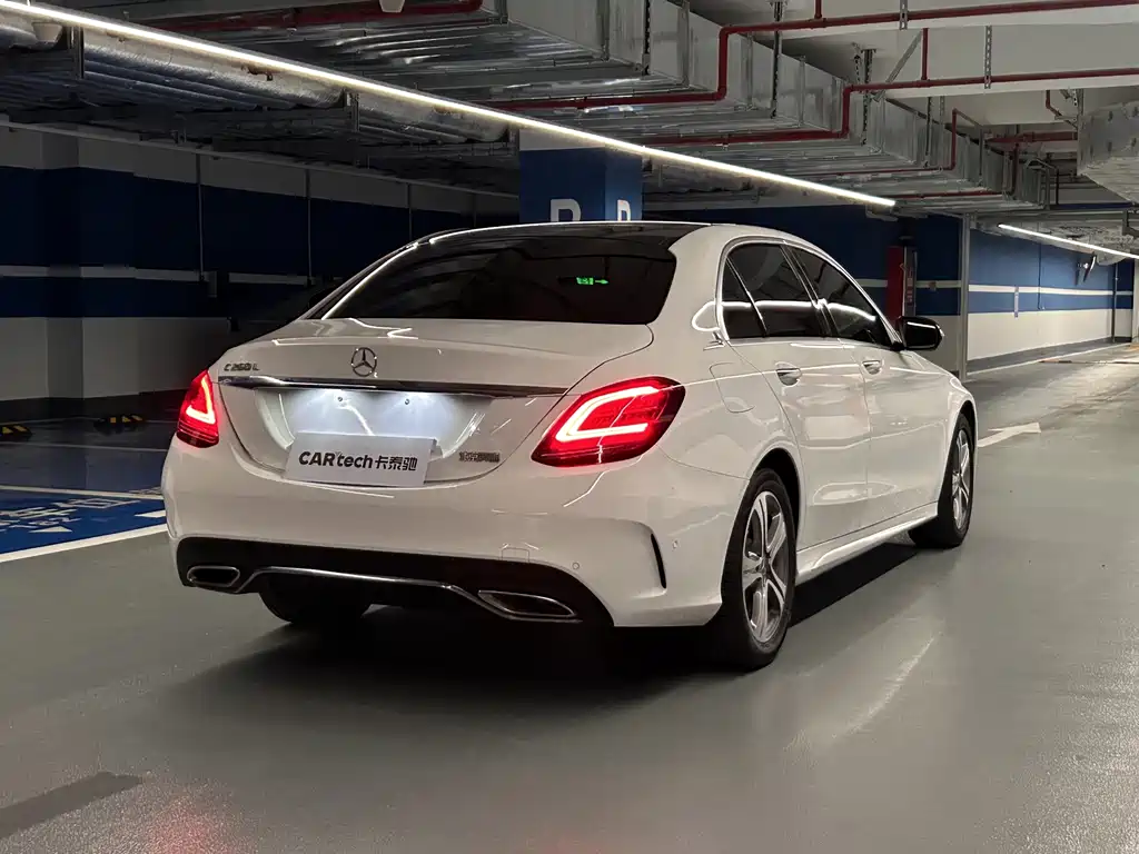 Mercedes-Benz C-Class 2019 — фото 4