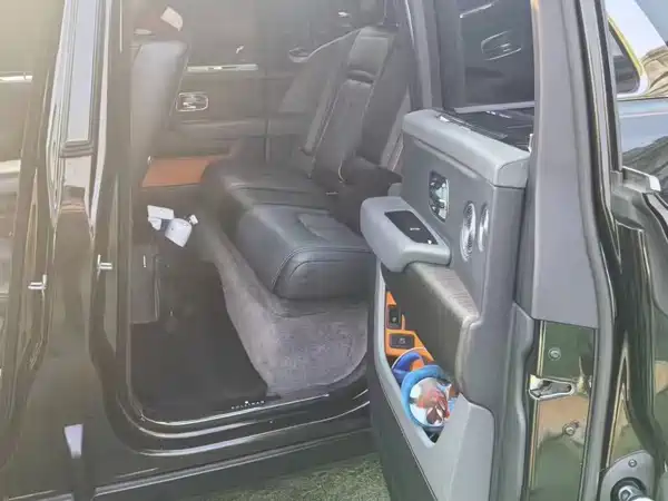Rolls-Royce Cullinan 2019