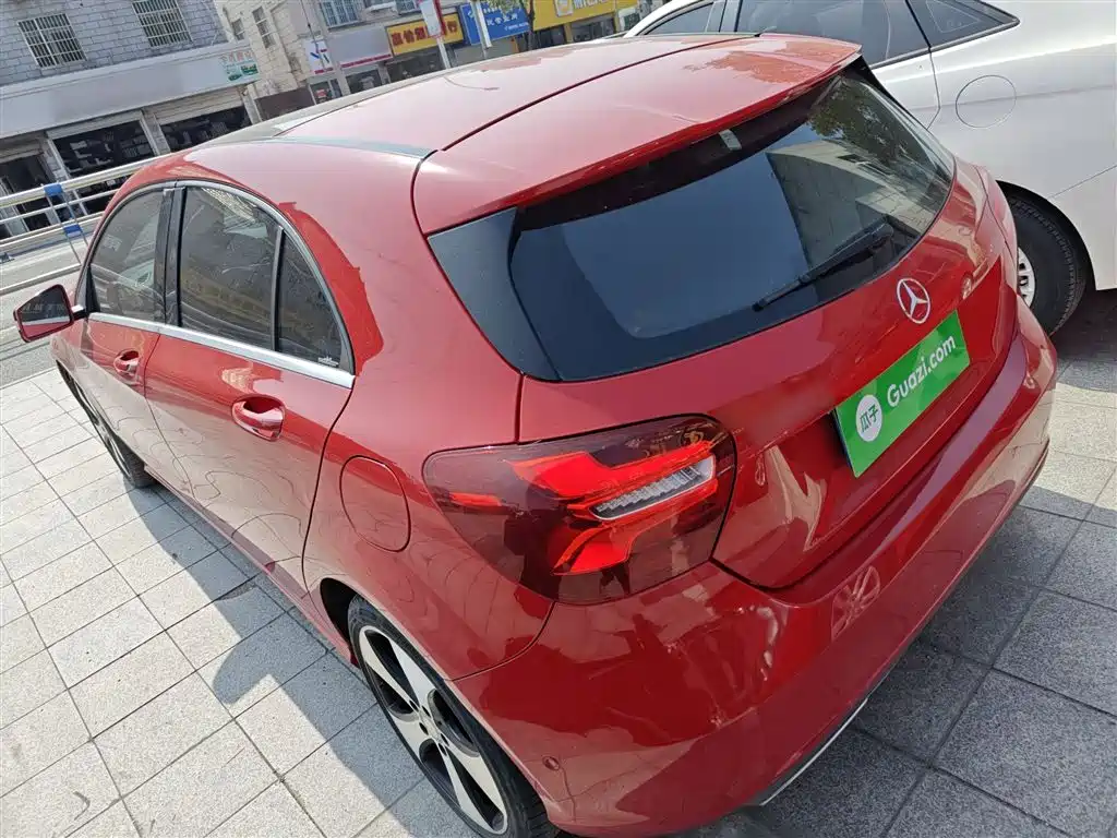 Mercedes-Benz A-Class 2017 — фото 23
