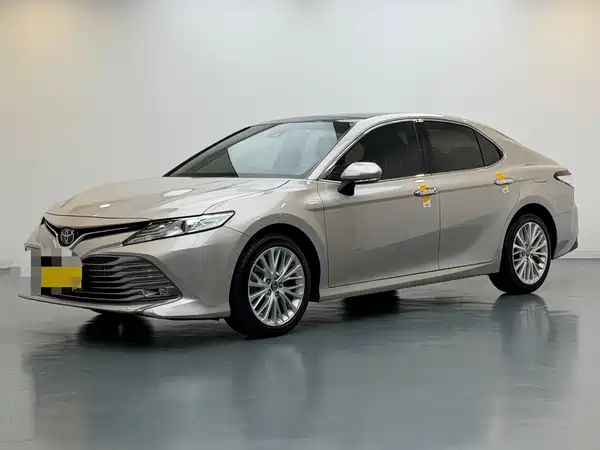 Toyota Camry 2019