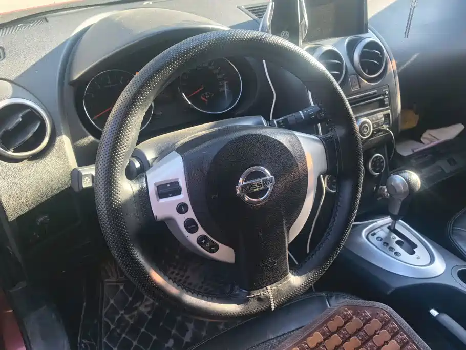 Nissan Qashqai 2011 — фото 15