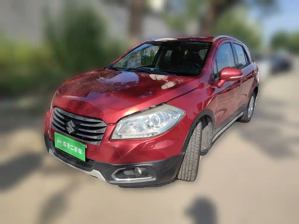 Suzuki S-Cross 2015