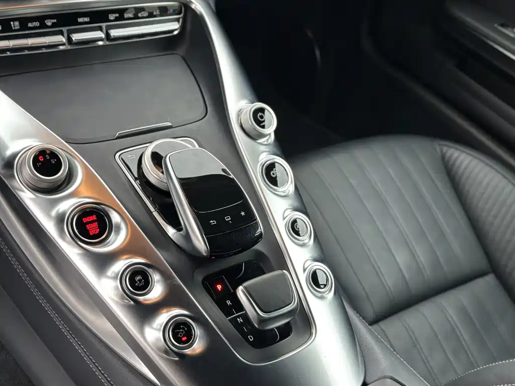 Mercedes-Benz AMG GT 2017 — фото 8