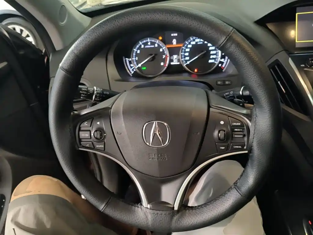 Acura MDX 2019 — фото 11