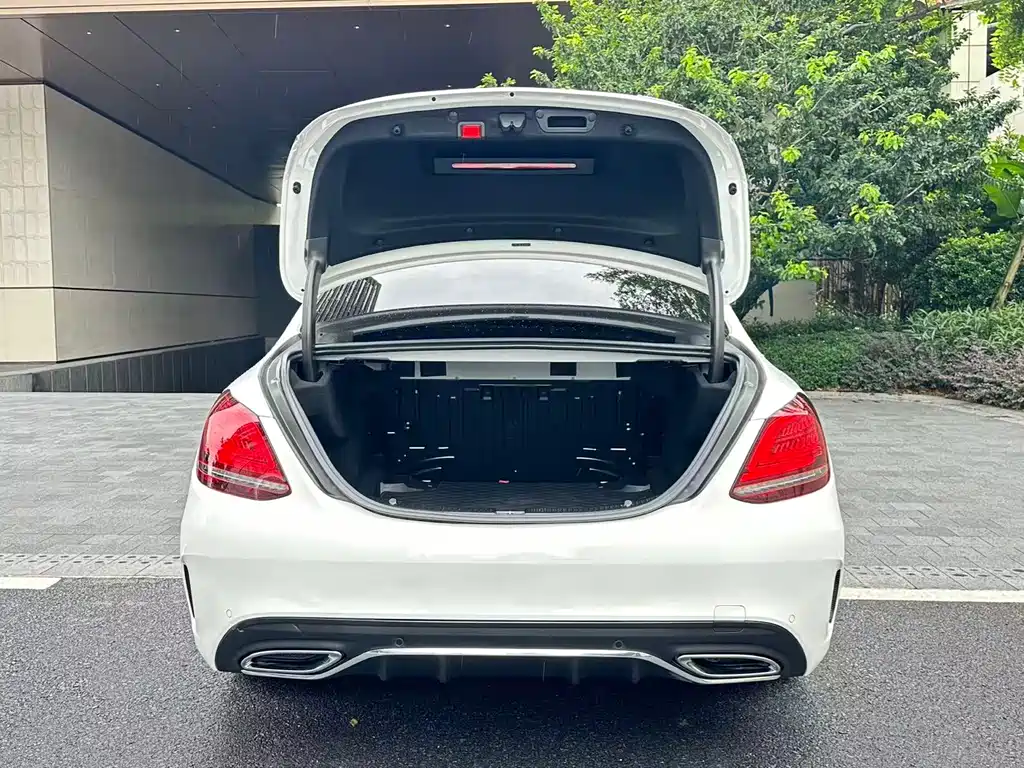 Mercedes-Benz C-Class 2021 — фото 20