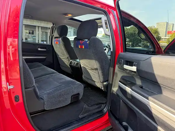Toyota Tundra 2014