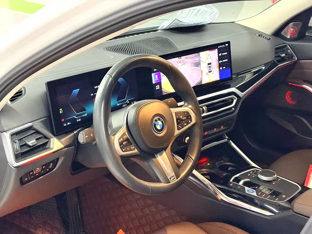 BMW i3 2023 — фото 6