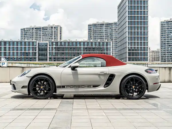 Porsche 718 2024