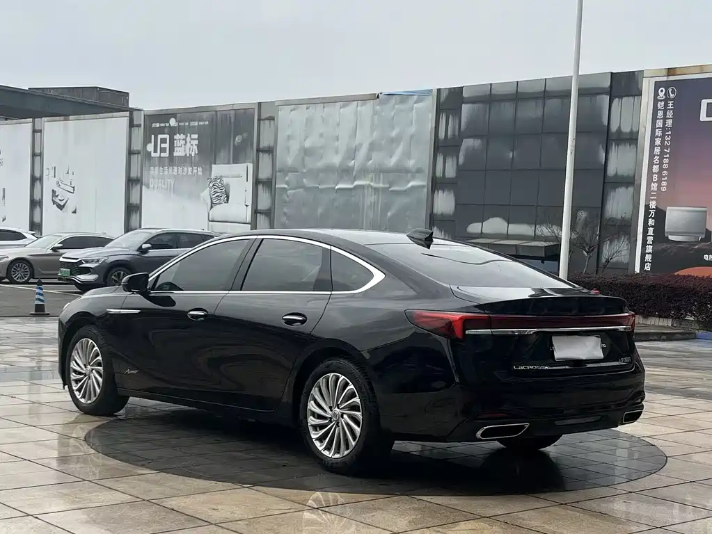 Buick LaCrosse 2025 — фото 12