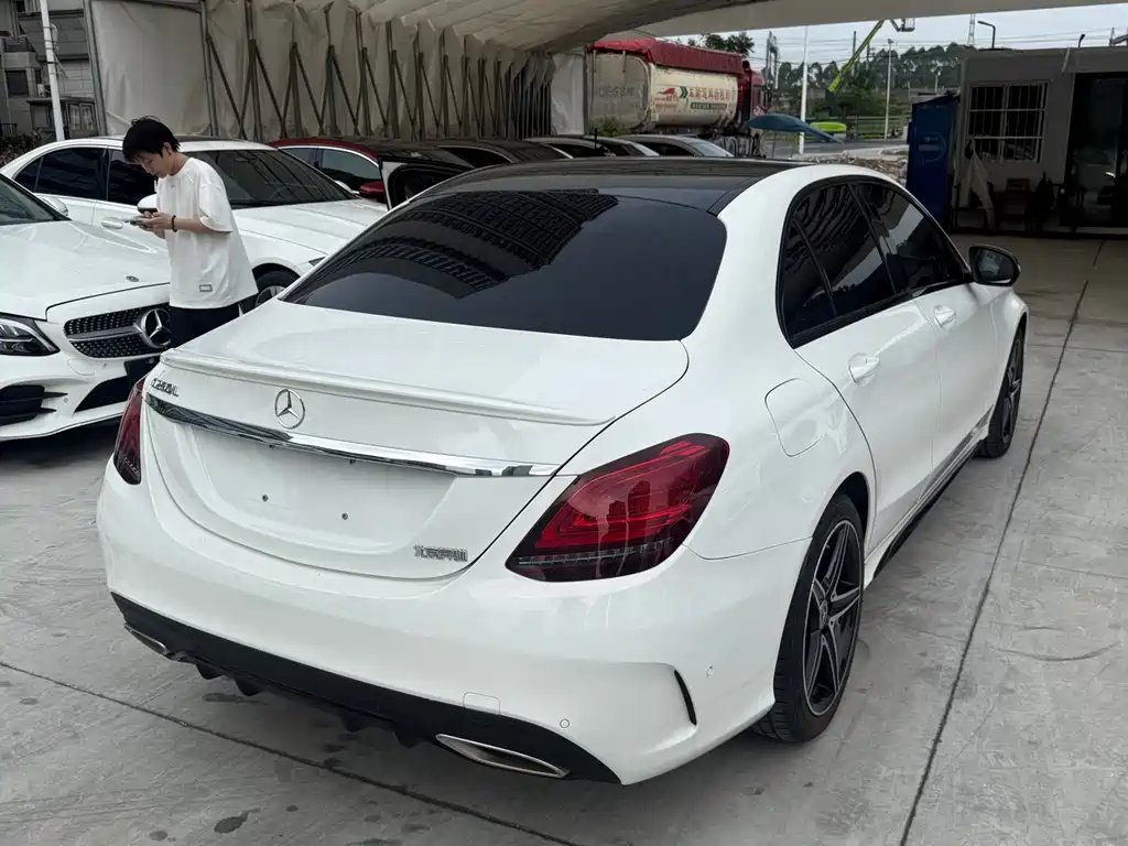 Mercedes-Benz C-Class 2020 — фото 11