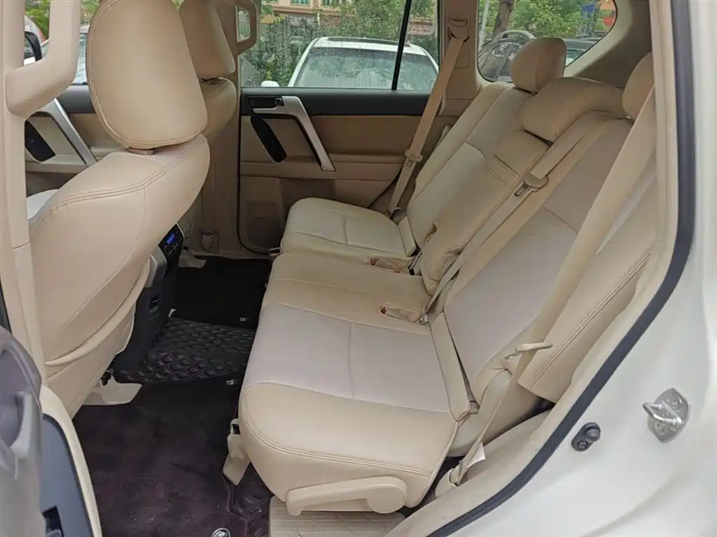 Toyota Prado 2018 — фото 17