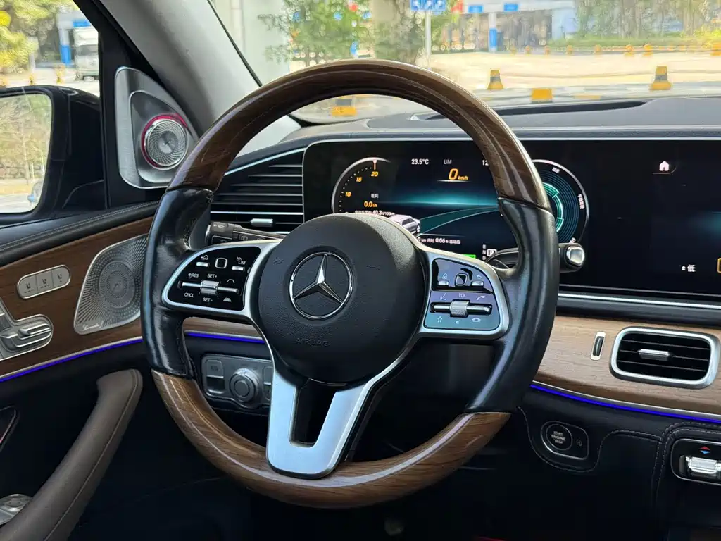 Mercedes-Benz GLS 2020 — фото 6