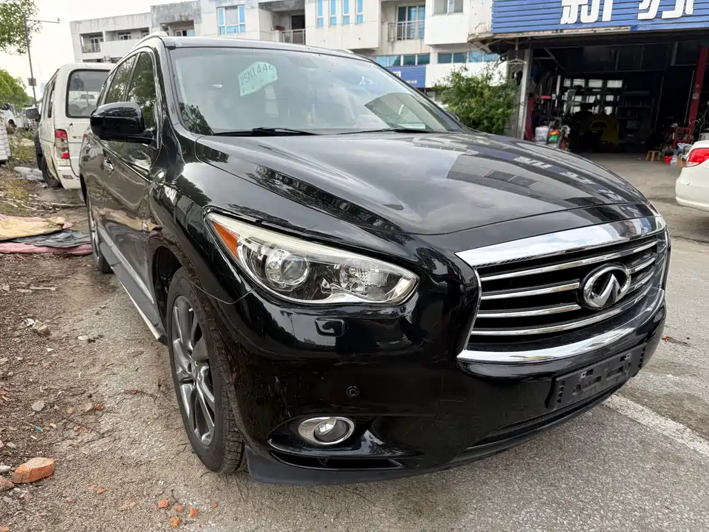 Infiniti JX 2015 — фото 3
