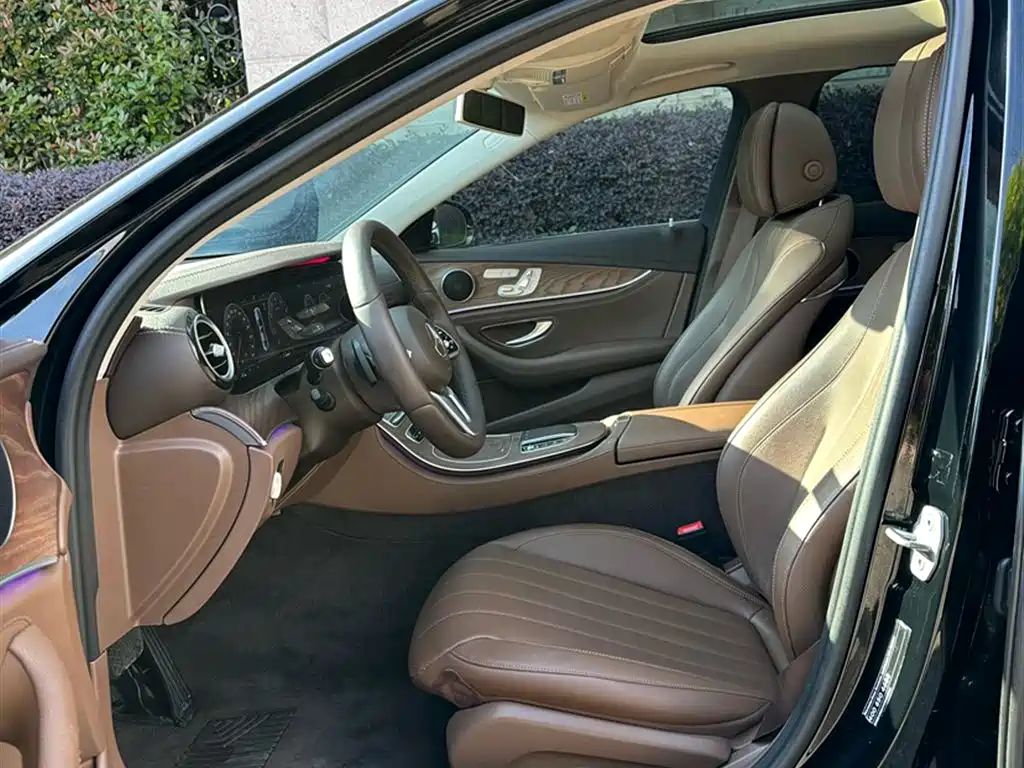 Mercedes-Benz E-Class 2020 — фото 4