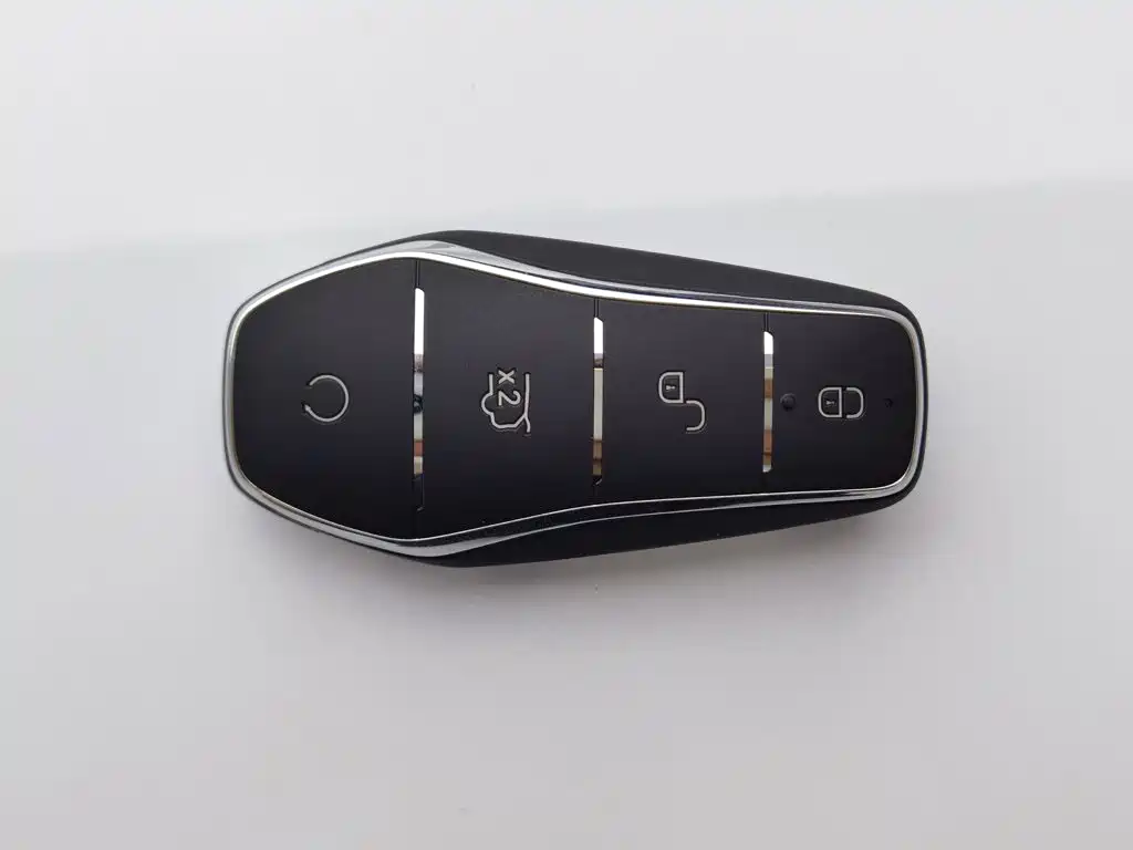BYD Qin PLUS 2023 — фото 19