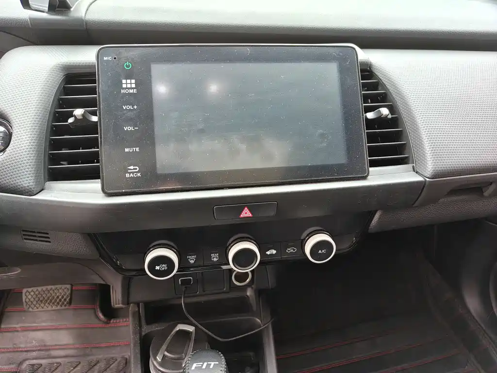 Honda Fit 2022 — фото 10