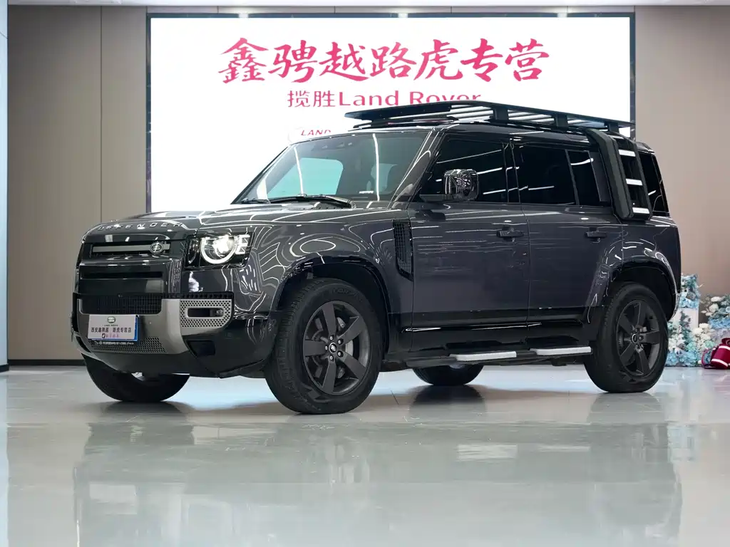 Land Rover Defender 2024 — фото 1