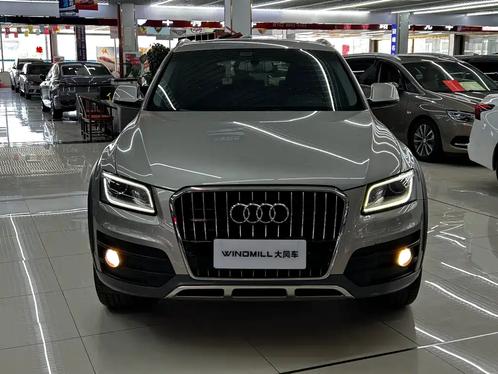 Audi Q5 2018 — фото 2