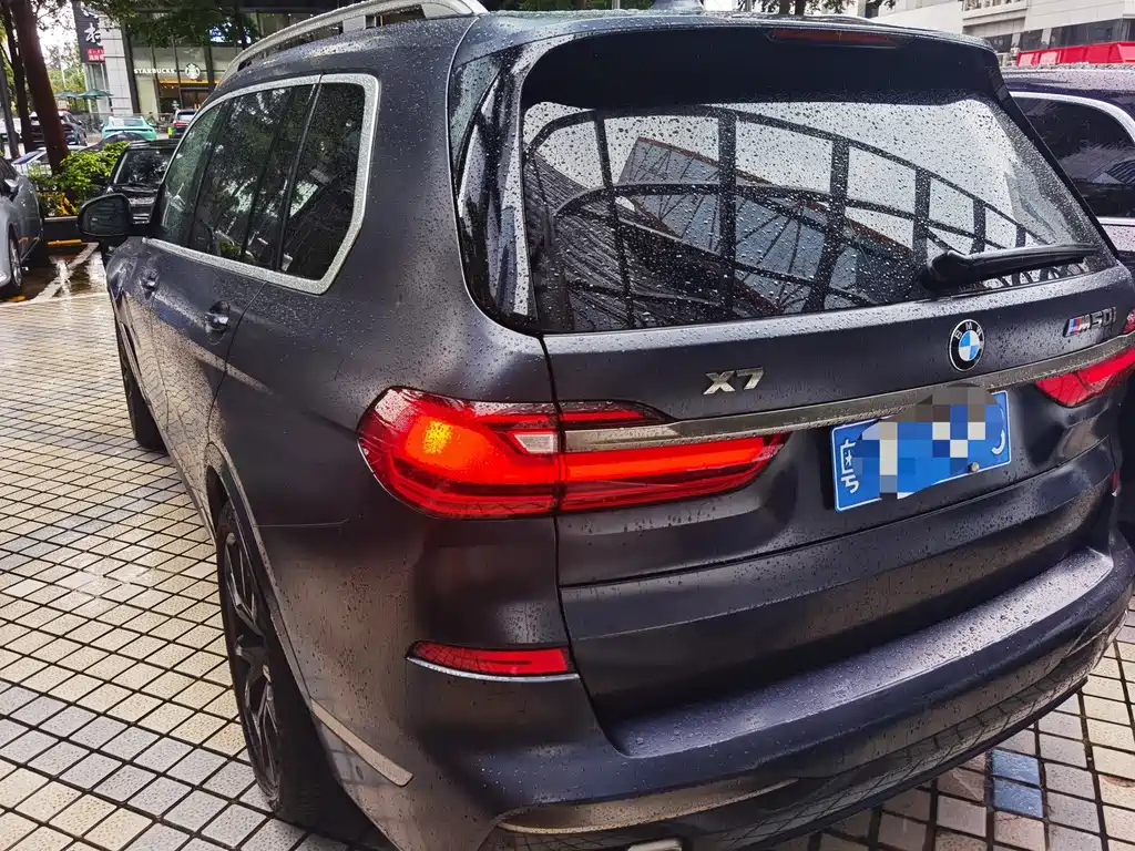 BMW X7 2021 — фото 12
