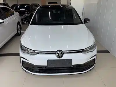 Volkswagen Golf 2023