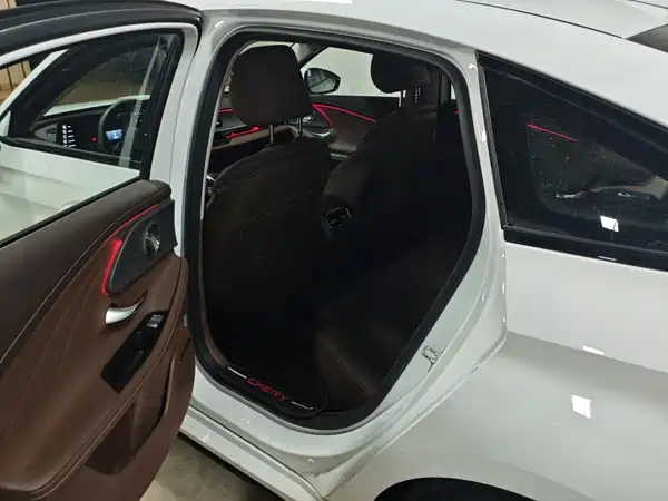 Chery Arrizo 8 2024
