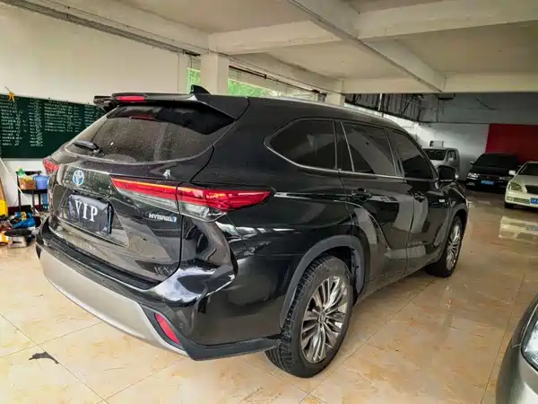 Toyota Highlander 2024