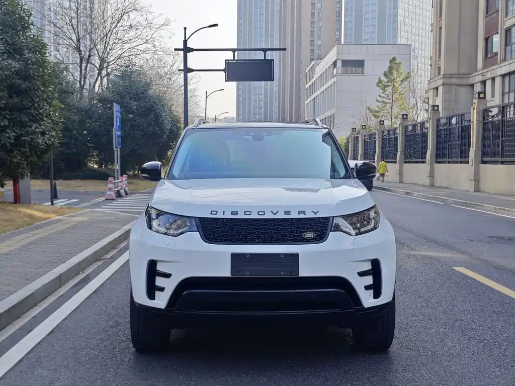 Land Rover Discovery 2019 — фото 2