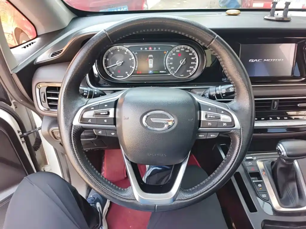 GAC Trumpchi M6 2020 — фото 11