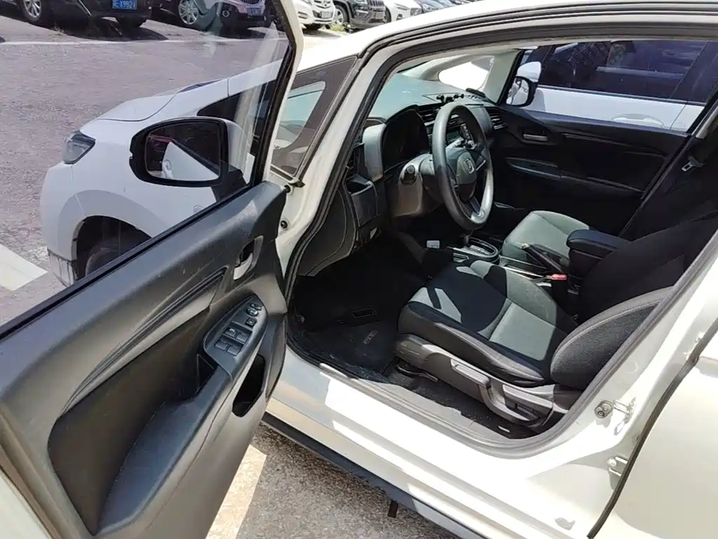 Honda Fit 2019 — фото 16