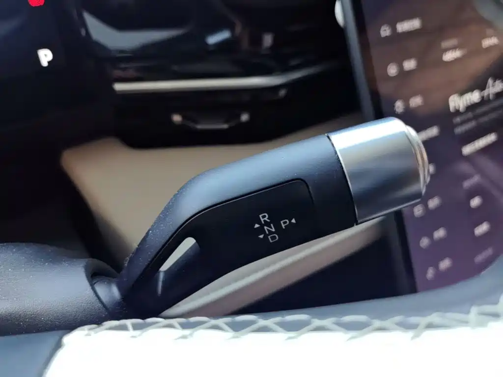 Geely Galaxy L6 2024 — фото 14