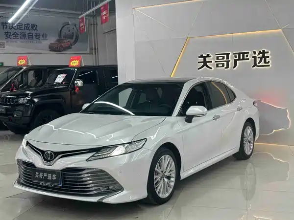 Toyota Camry 2020