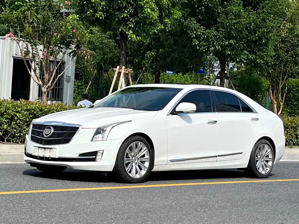 Cadillac ATS-L 2015 — фото 1