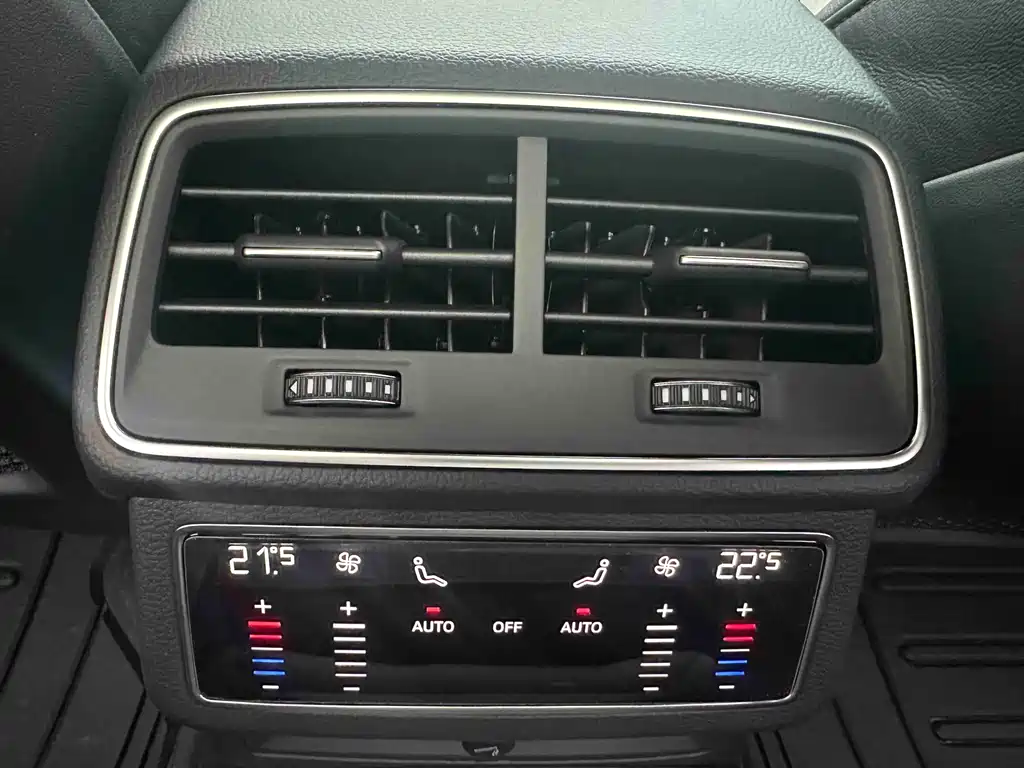 Audi A6L 2020 — фото 21