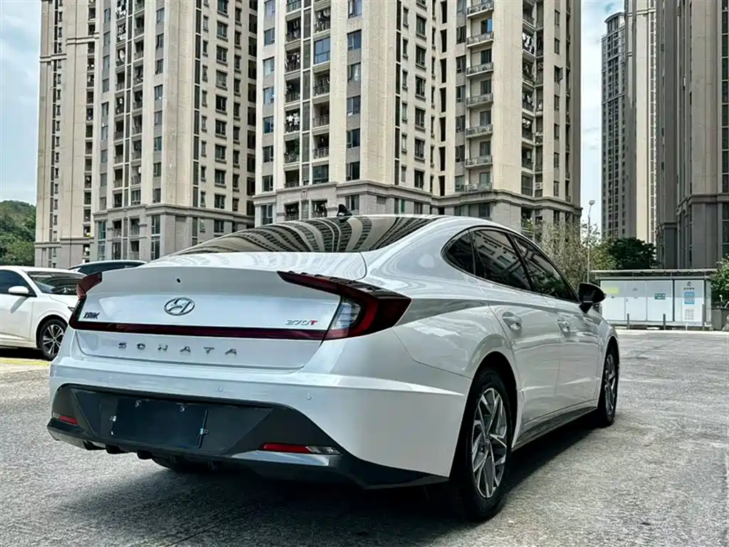 Hyundai Sonata 2020 — фото 11
