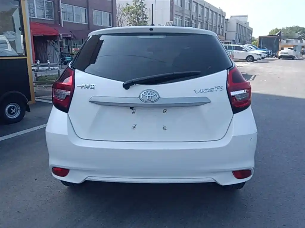 Toyota Vios FS 2022 — фото 6