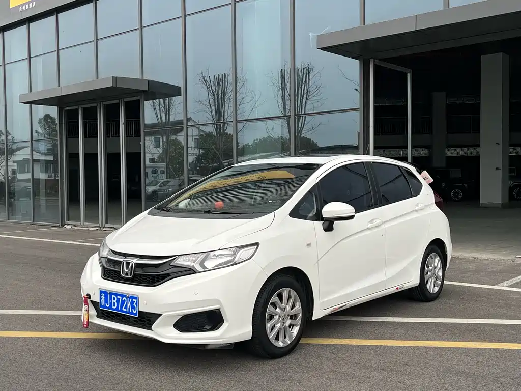 Honda Fit 2019 — фото 1