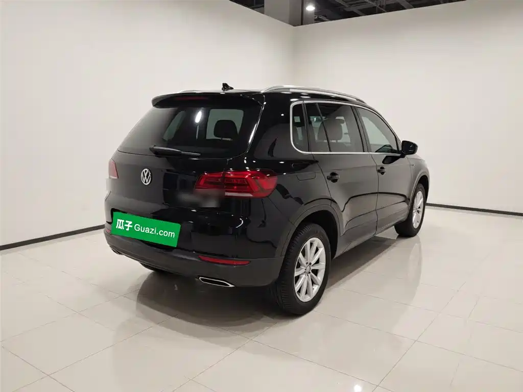 Volkswagen Tiguan 2015