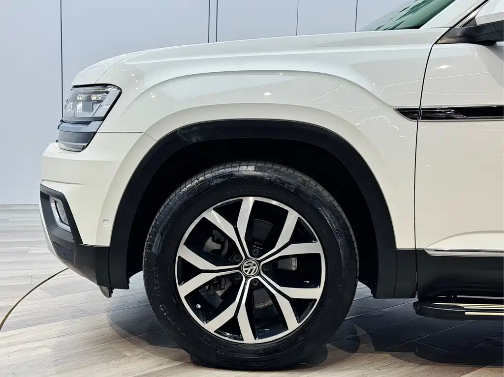 Volkswagen Teramont 2017 — фото 28