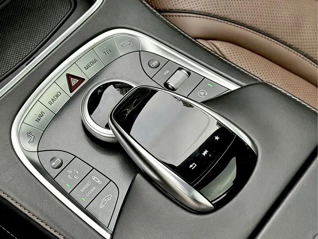 Mercedes-Benz Maybach S-Class 2017 — фото 15