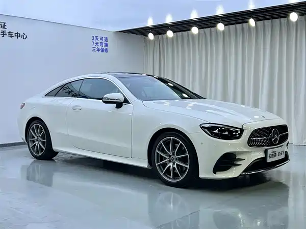 Mercedes-Benz E-Class 2023