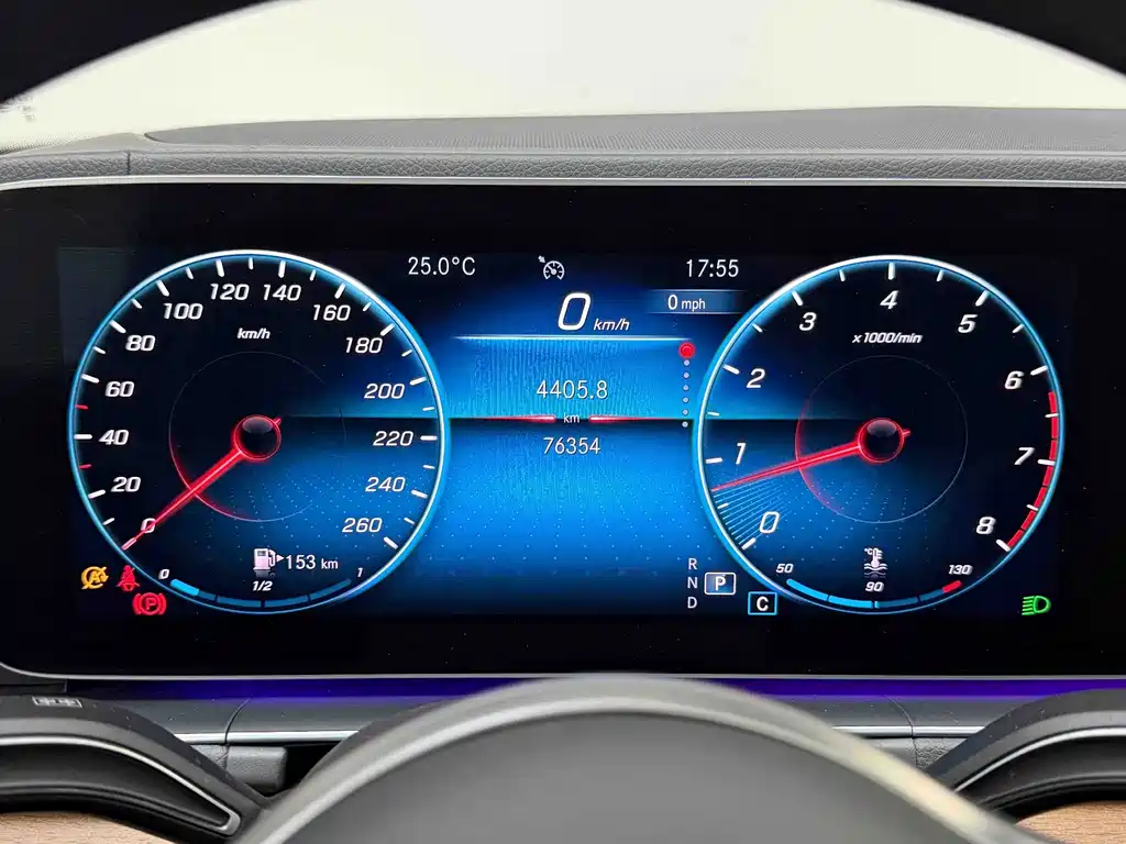 Mercedes-Benz GLE 2020 — фото 12