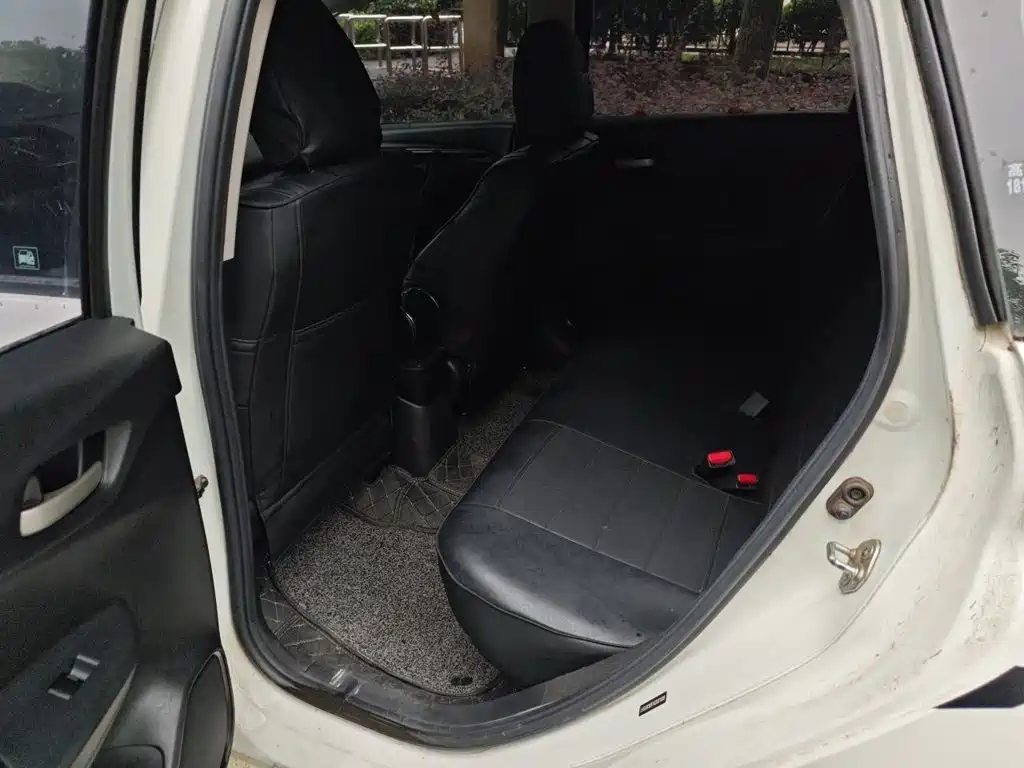 Honda Fit 2015 — фото 14