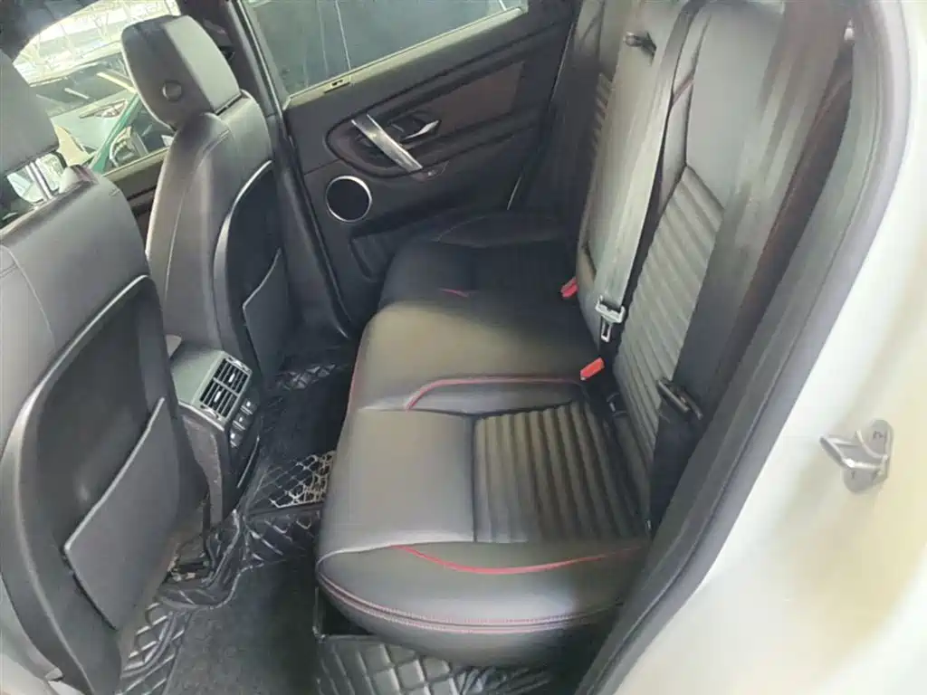 Land Rover Discovery Sport 2021 — фото 17