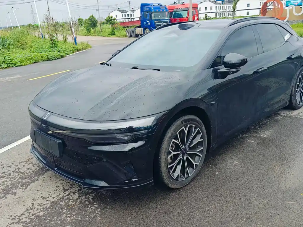 Zeekr 007GT 2025