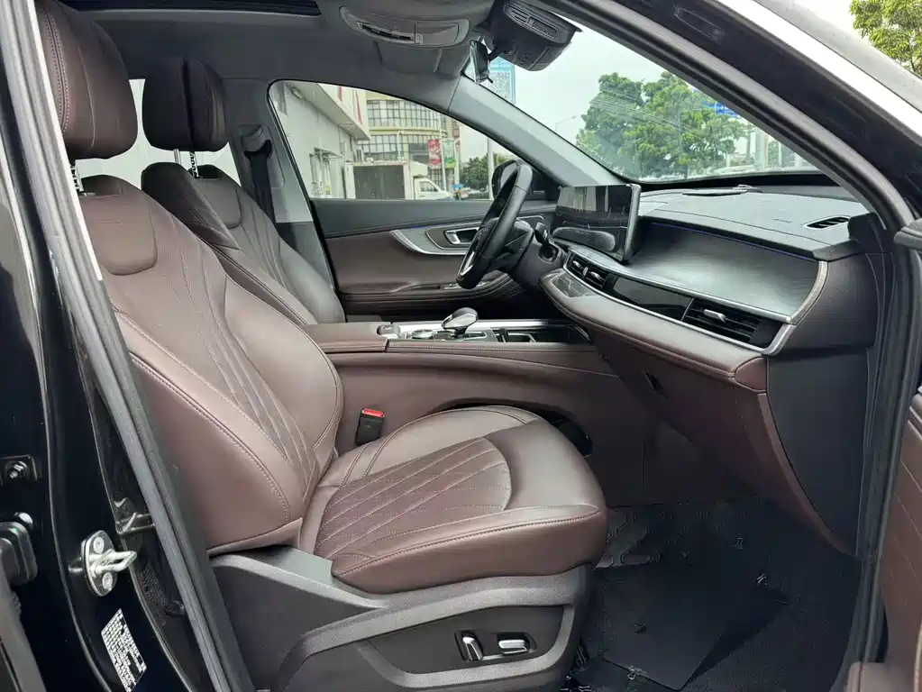 Chery Tiggo 8 PRO 2023 — фото 17