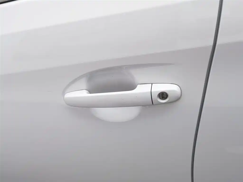 Toyota Vios 2016 — фото 18