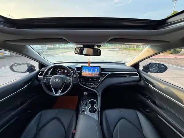 Toyota Camry 2022